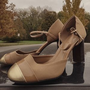 Liz & Co strap heels